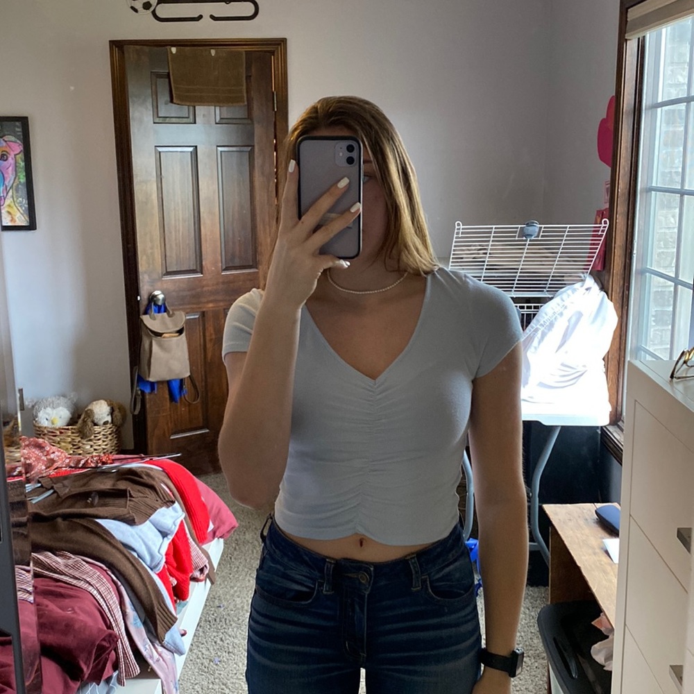 Cropped shirt